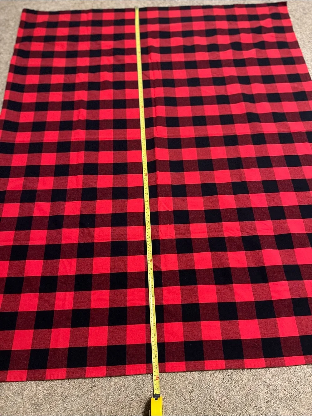 Red and Black Buffalo Plaid Tablecloth - Classic Check Pattern